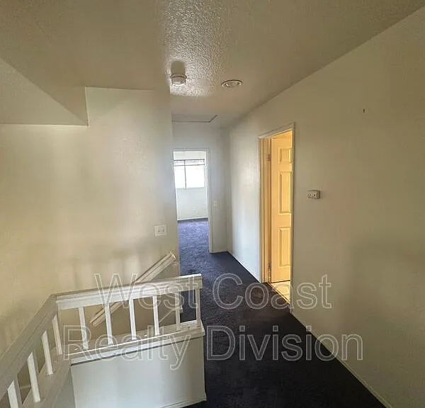 7049 Arlington Pl — Photo 22
