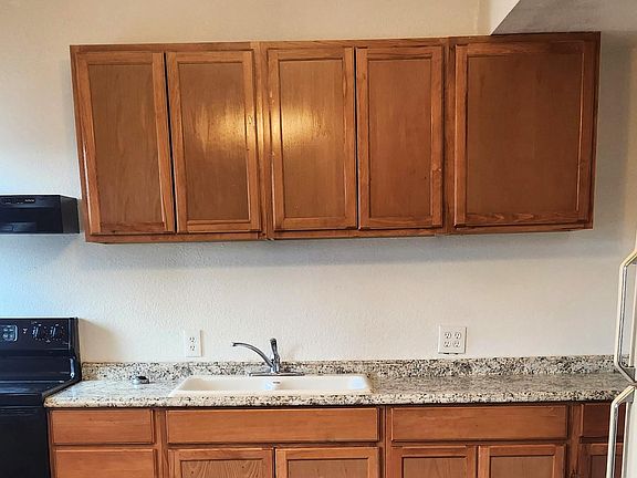 2nd image of 1428 7th Ave #2