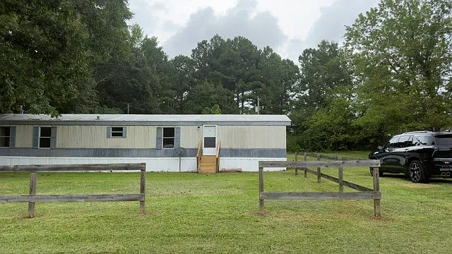5700 Stone Whitley Rd — Photo 2