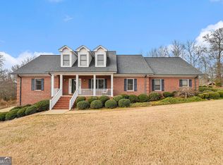 162 Cotton Creek Dr, McDonough, GA