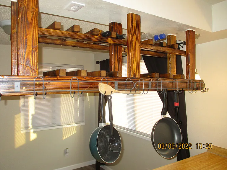 855 California Ave — Photo 8