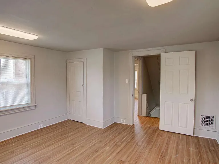309 Delsea Dr N — Photo 12