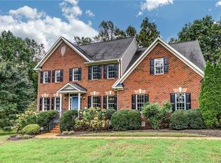 1304 Autumn Breeze Dr, Oilville, VA 23129