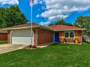 1312 Noel Dr, Yukon, OK 73099