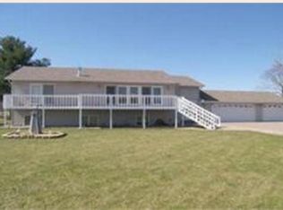 32715 Lakeview Dr N, Lake City, MN 55041