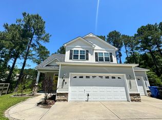185 Pamlico Dr, Holly Ridge, NC 28445