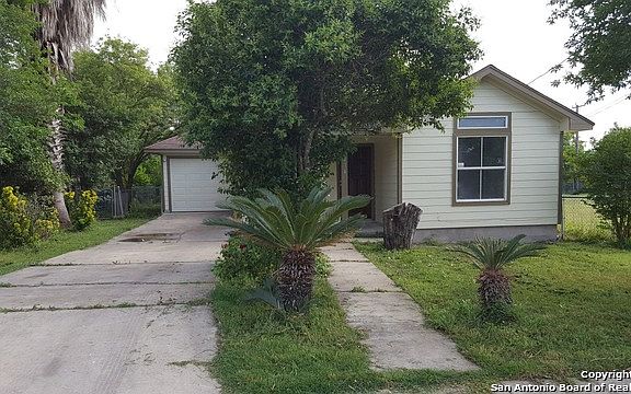 2nd image of 3414 W Poplar St