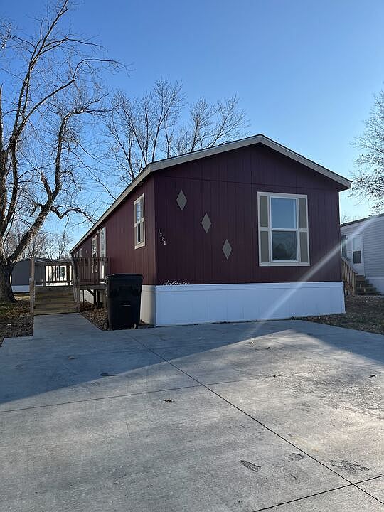 1st image of 1440 W Plum St #170
