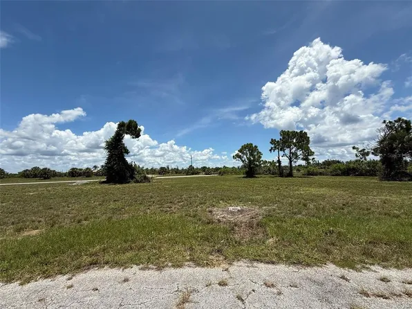 18 Satinwood Pl #10, Placida, FL 33946