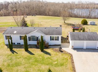 418 Ridgecrest Dr, Pelican Rapids, MN 56572