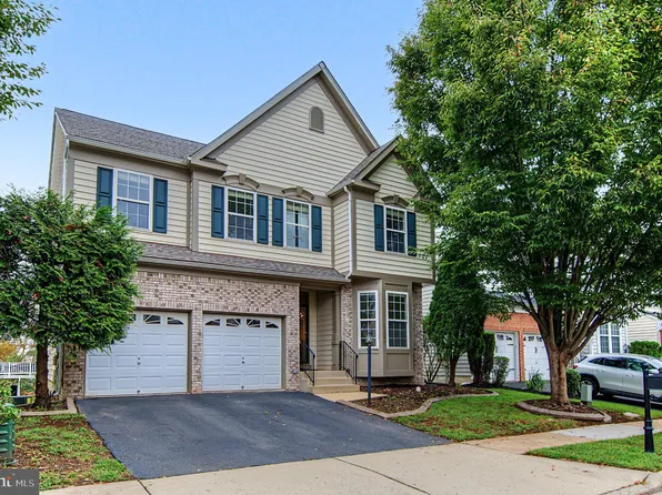 14566 Collingham Pl, Gainesville, VA 20155