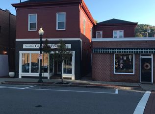 549 Beaver St APT 2, Sewickley, PA 15143
