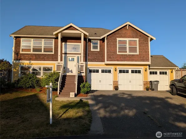 9723 Phillips Road SE, Port Orchard, WA 98367