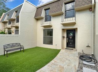 9823 SW 93rd Ter #TOWNHOUSE 9823, Miami, FL 33176