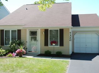 7320 Trent Rd, Downers Grove, IL 60516