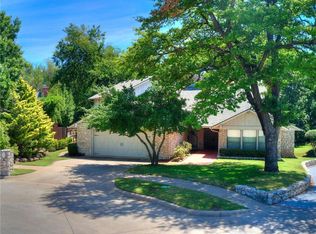 5 Rustic Hills St, Norman, OK 73072