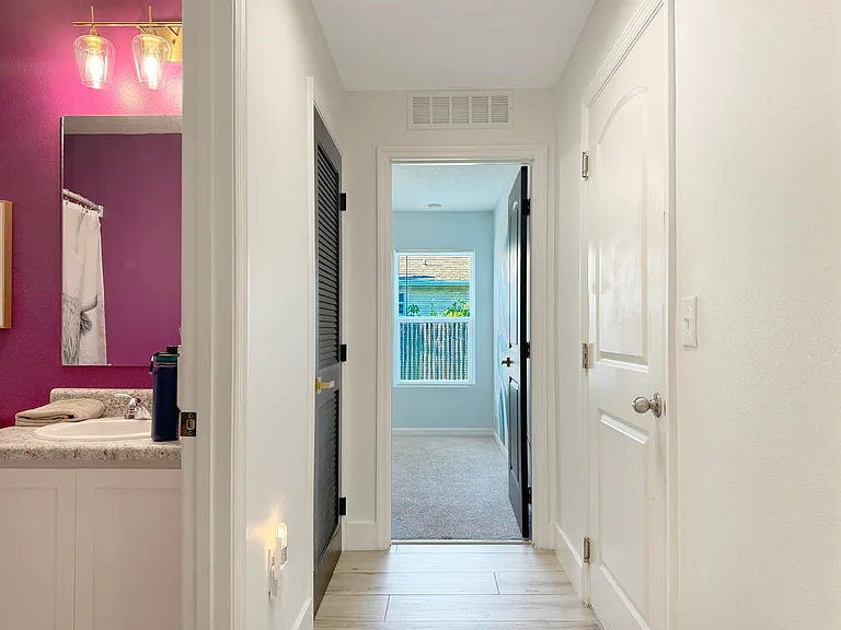 1958 SE Floresta Dr — Photo 16