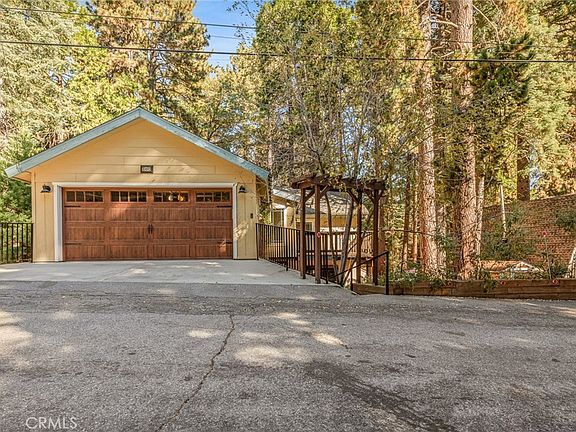 2nd image of 31482 Overhill Dr