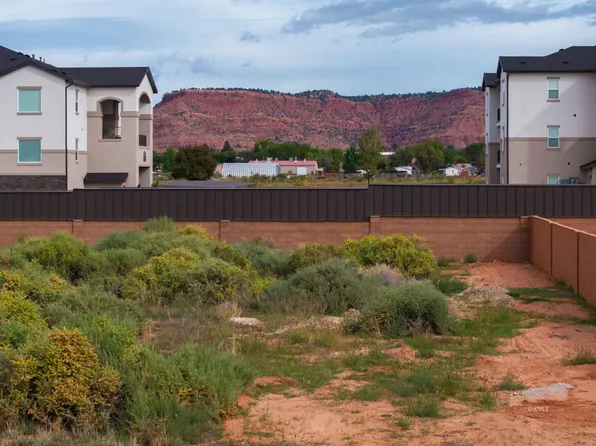 Sedona Valleyrd, Kanab, UT 84741