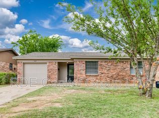 3609 Martin St, Fort Worth, TX 76119