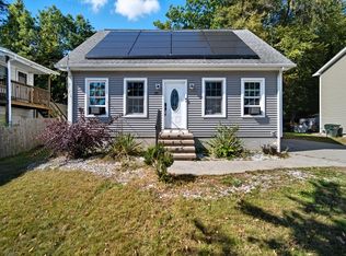 25 Burke St, Springfield, MA 01151