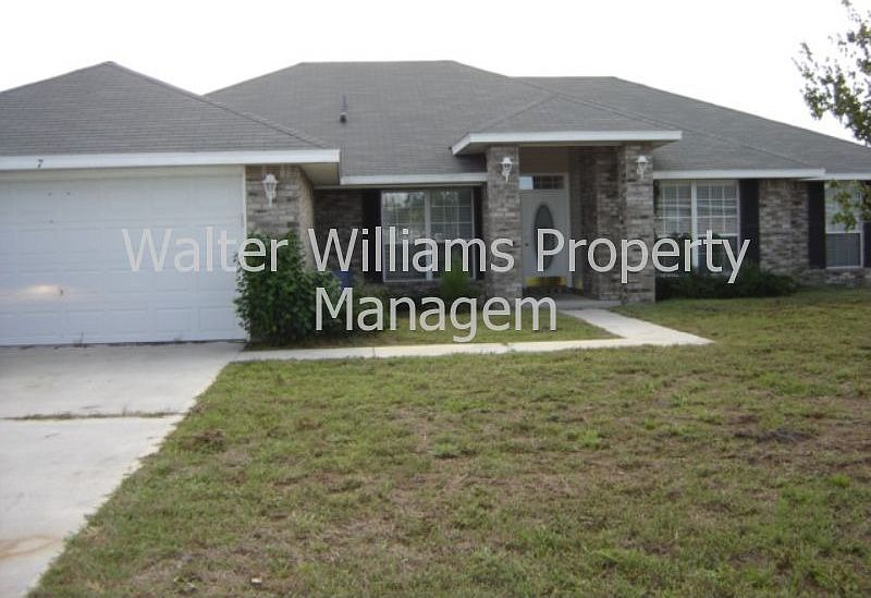 1st image of 7 Lema Ln
