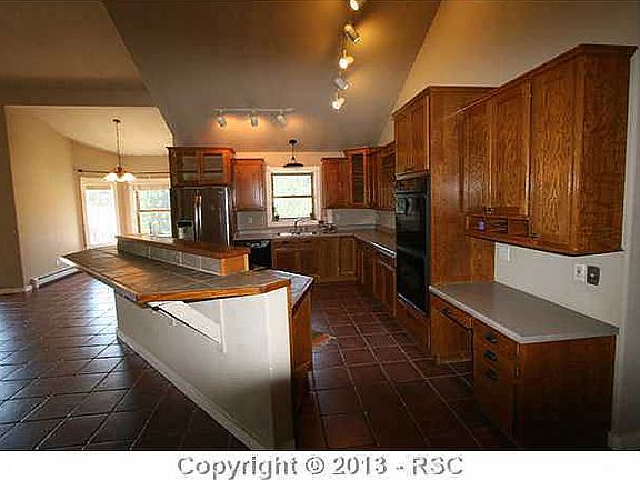 4th image of 185 Glen Dale Dr