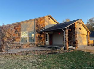 11209 S Ash St, Jenks, OK 74037