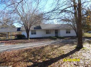 638 Rock Springs Rd, Wilmar, AR 71675