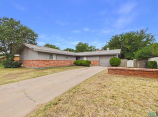 24 Forest Dr, Roswell, NM 88203