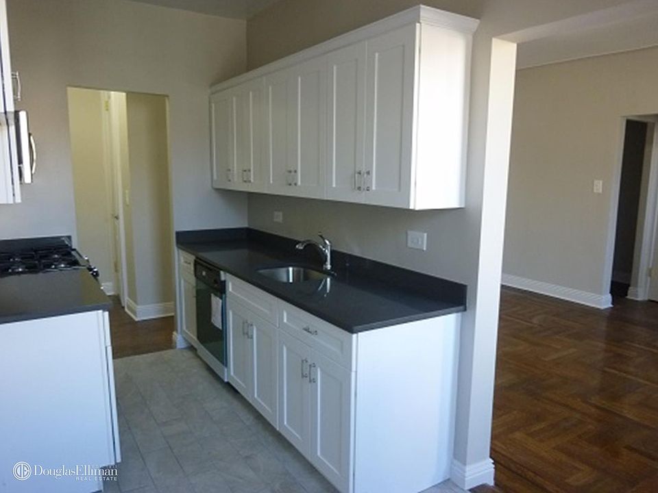 2nd image of 80 Winthrop St APT D3