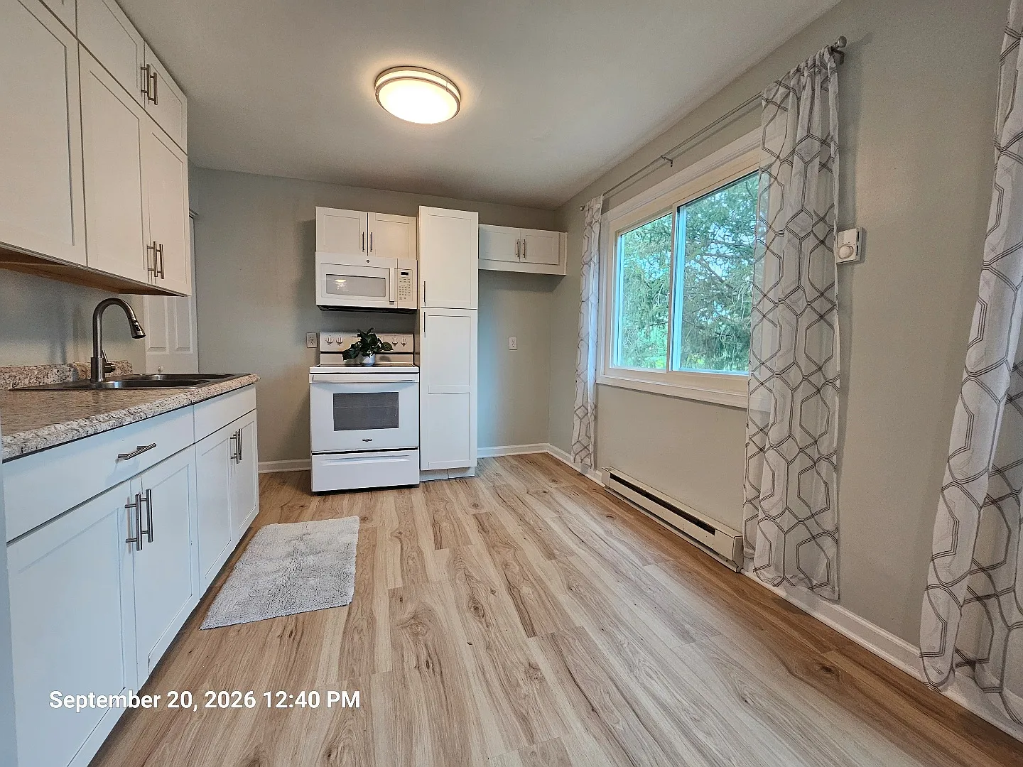 510 Rockland Avenue - B — Photo 3