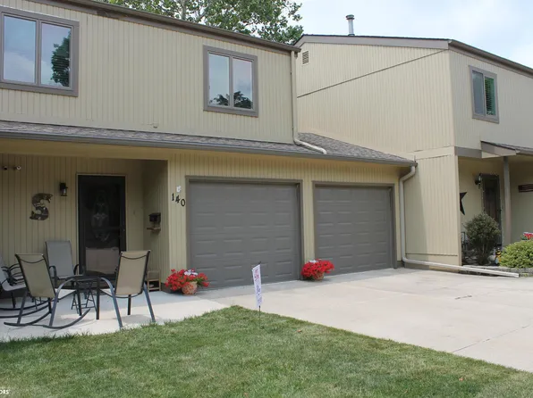 140 Sweetgrass Ln, Forest City, IA 50436
