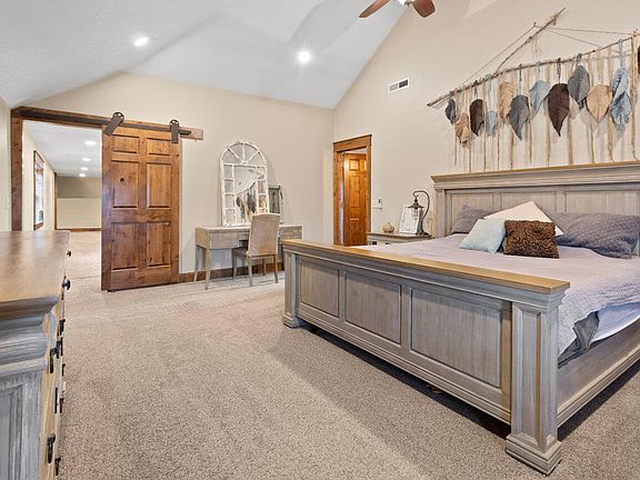 5th image of 28738 Bad River Rd