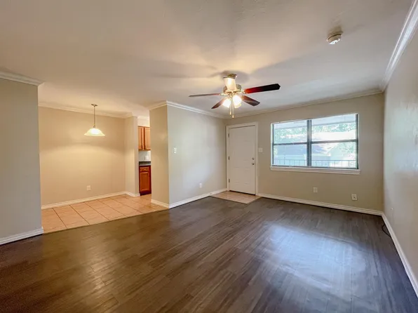 1430 NW 25th St #210, Oklahoma City, OK 73106
