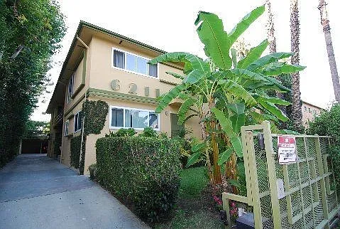 6211 Fountain Ave #6 — Photo 2