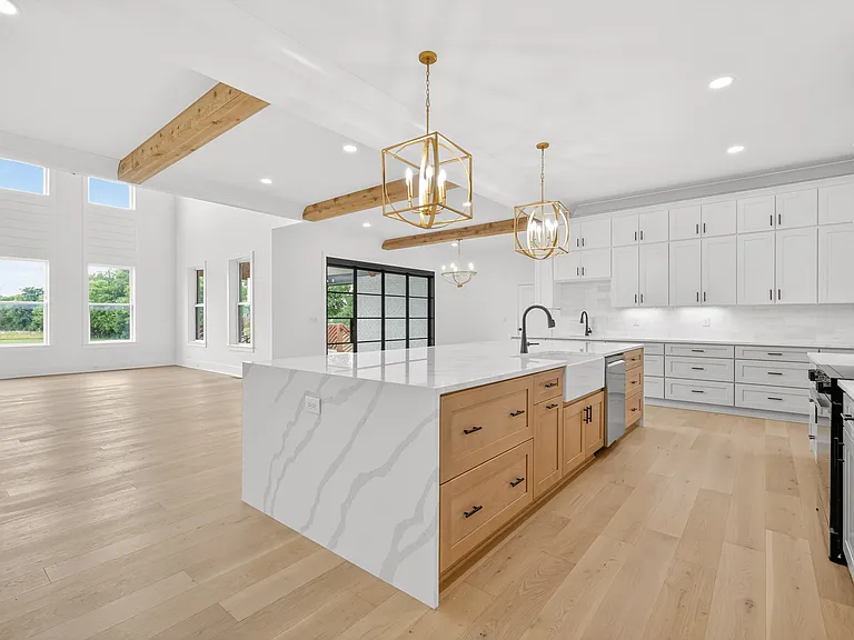 360 Rucker Rd — Photo 17