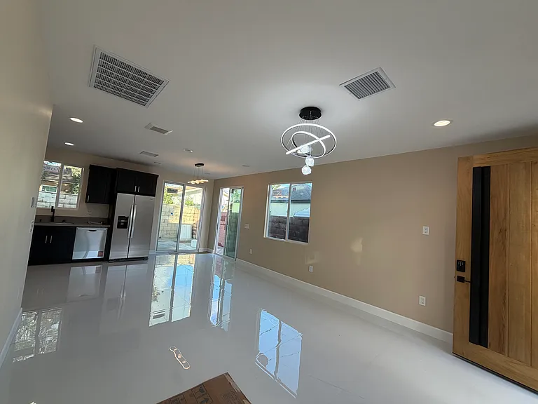 10685 Paloma Ave — Photo 4