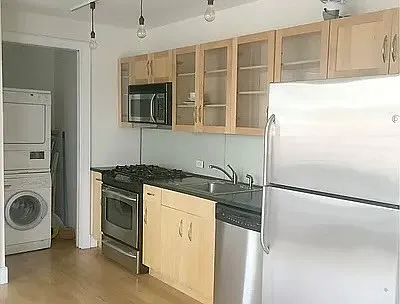 217 Front St #6B — Photo 6