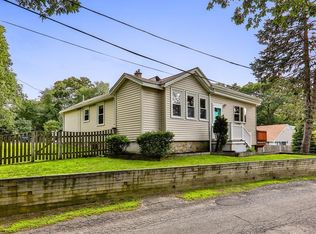 20 Sawyer Rd, Weymouth, MA 02189