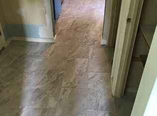 3902 N 48th St, Omaha, NE 68104