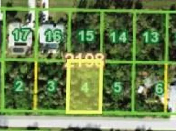18412 Robinson Ave #4, Pt Charlotte, FL 33948