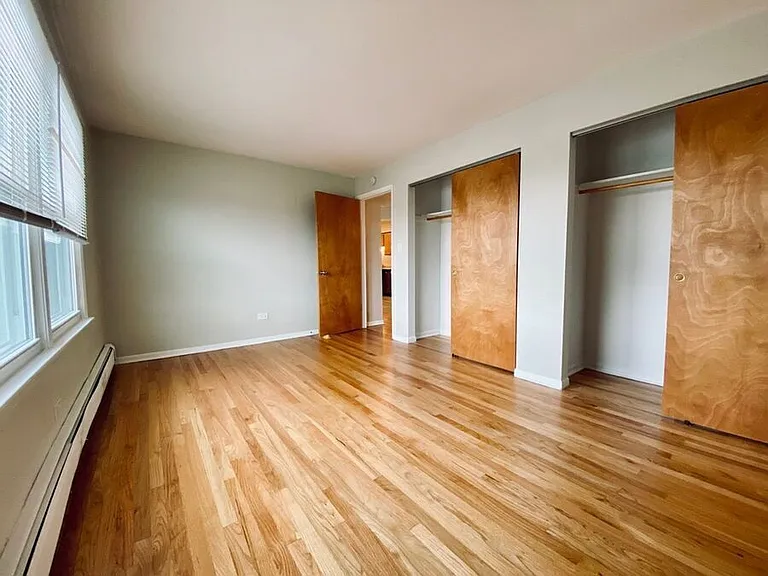 202 S Walton St #R-2B — Photo 9