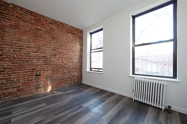 Rented by R New York | media 1