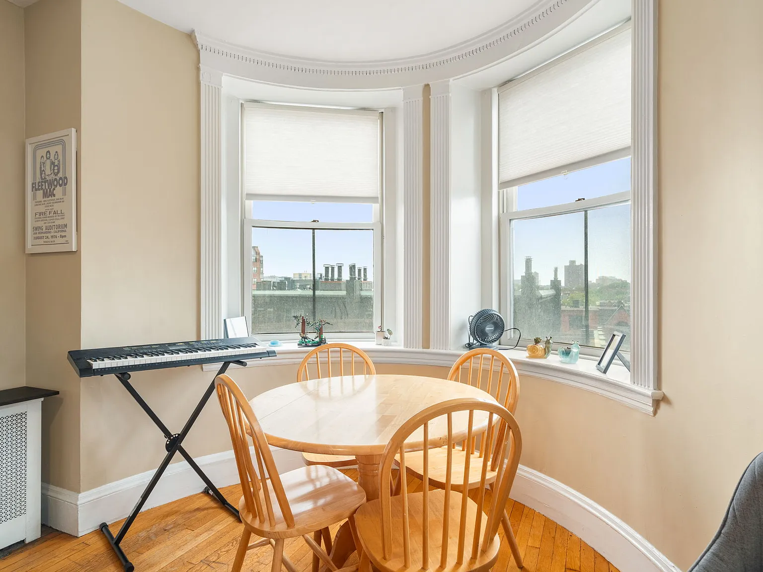1 bed, 565 sqft, $3,000 — Photo 4