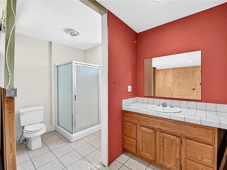 14621 Dalmatian Ave — Photo 32