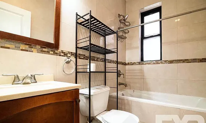 Rented by EXR | media 16