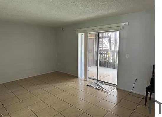 9017 Westchester Cir — Photo 2