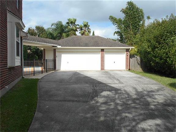 2nd image of 2370 Windy Cove Ct