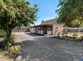 1607 Elm St, Sweet Home, OR 97386